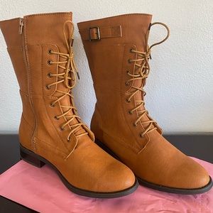Women’s boots NEW size 10